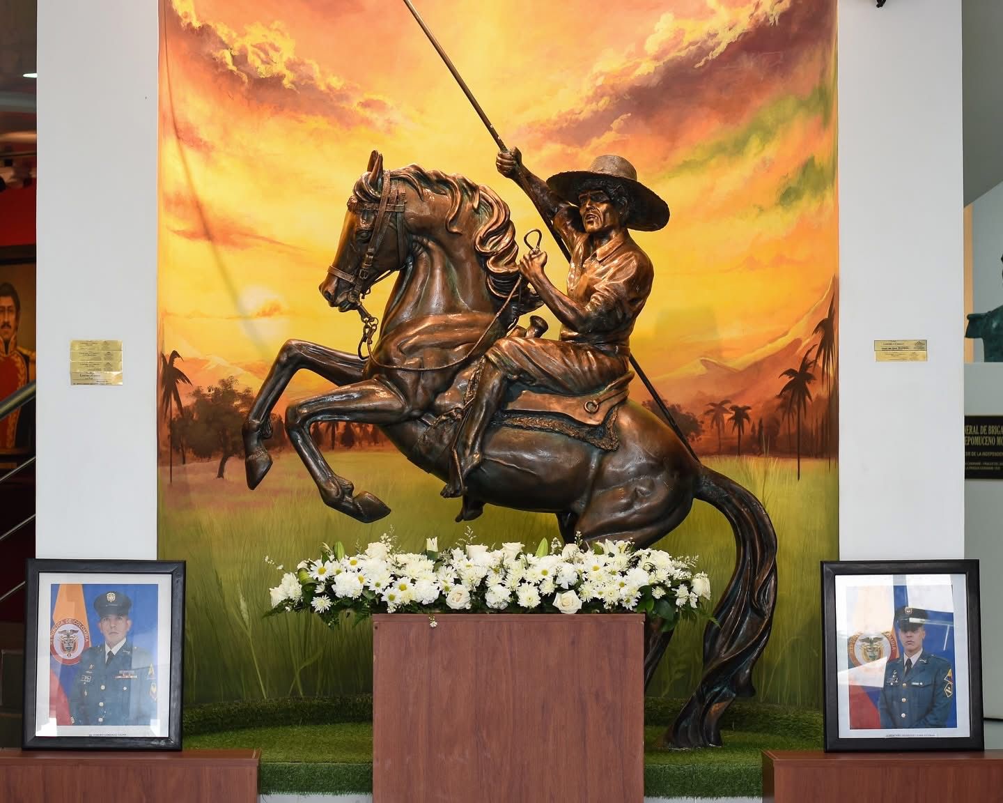 CONMEMORACIÓN DEL HÉROE CAíDO