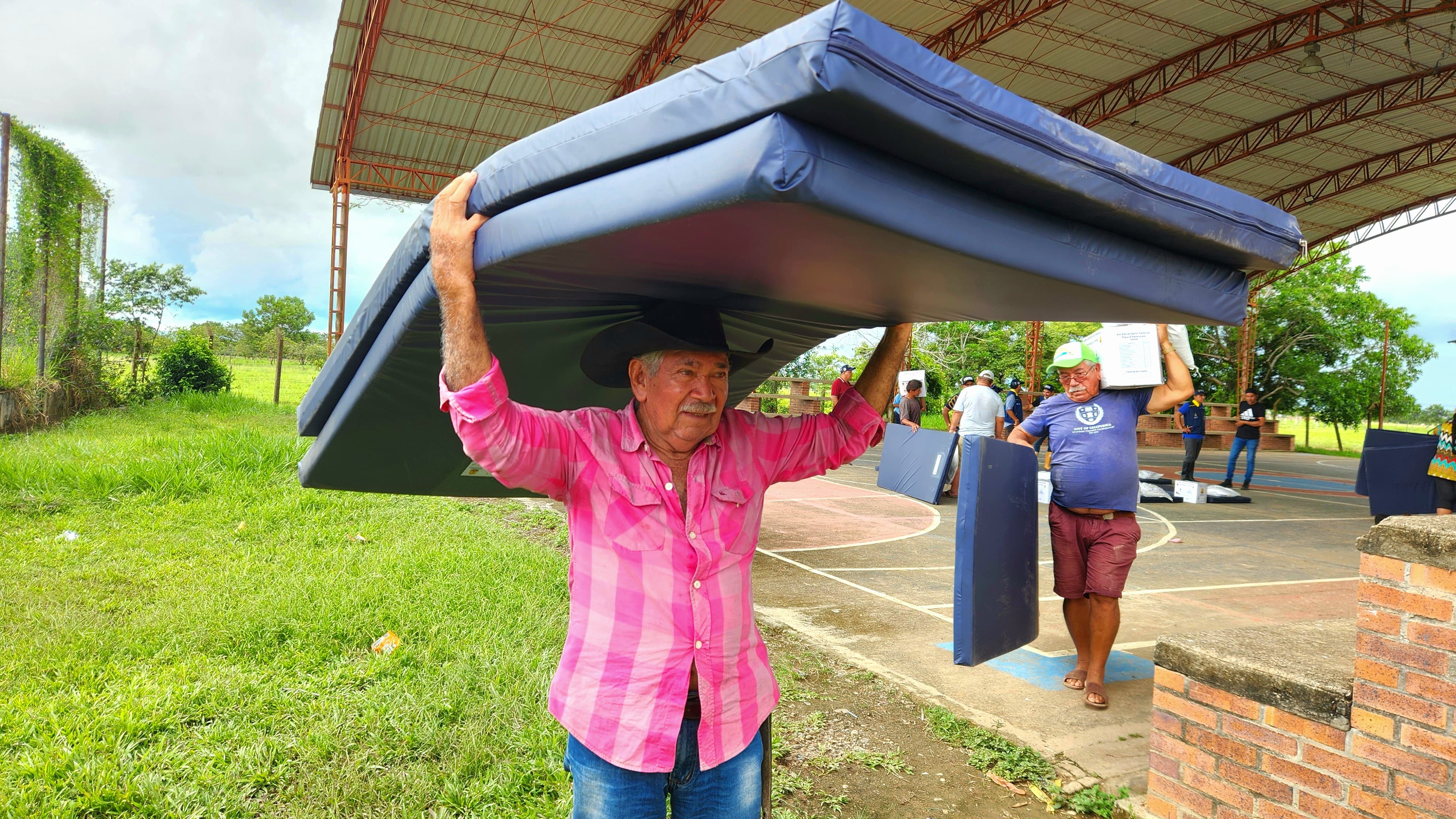 Gestión del Riesgo/ Las ayudas llegaron a Llano Lindo en Aguazul