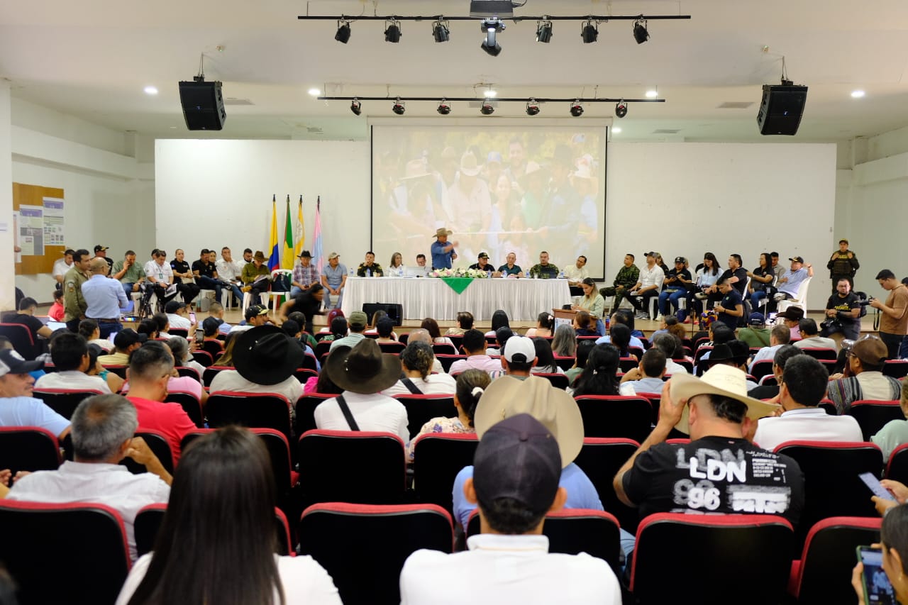 Gobierno en territorio 2.jpg